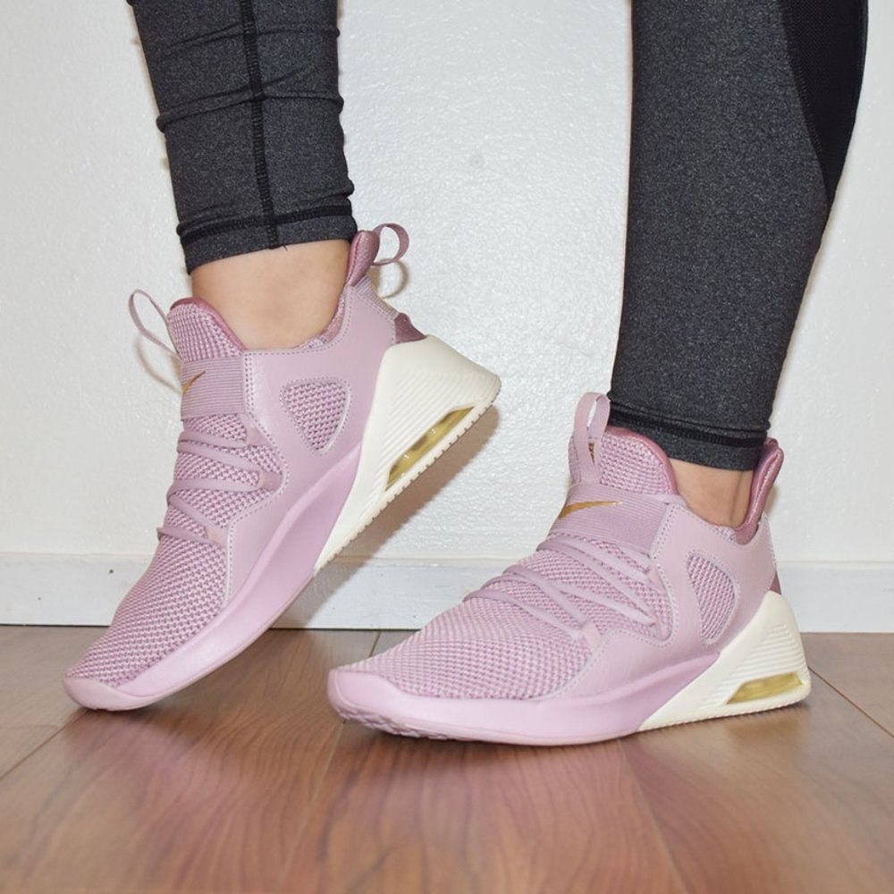 Nike Air Alluxe